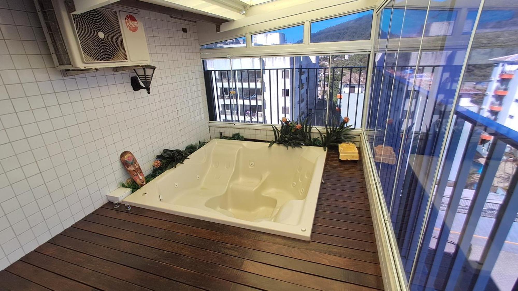 Apartamento Duplex Com Jacuzzi No Itagua - Tenorio