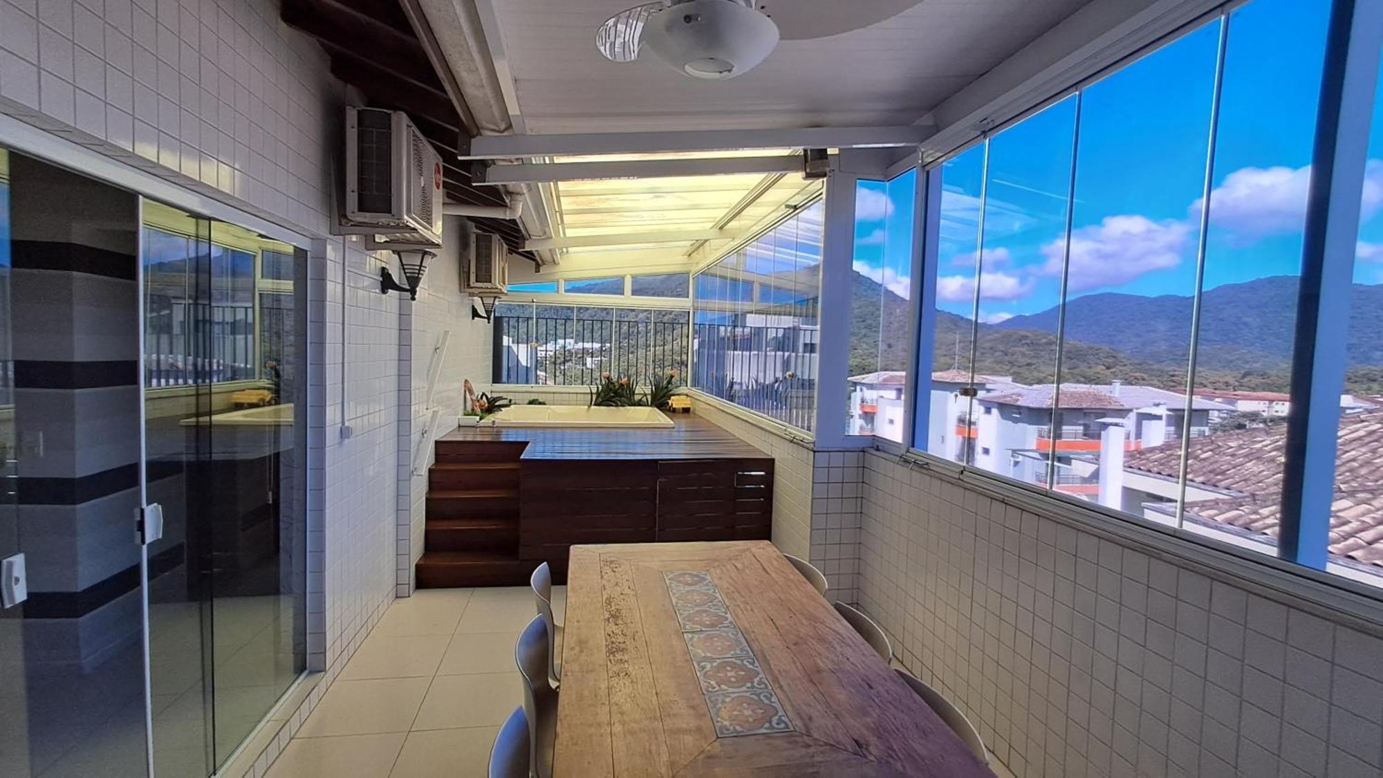 Apartamento Duplex Com Jacuzzi No Itagua - Tenorio *